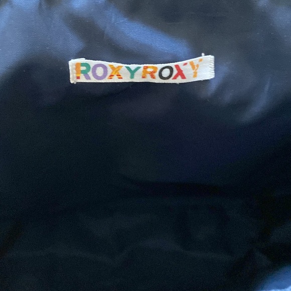 Cute Water Resistant Tote - Picture 4 of 6